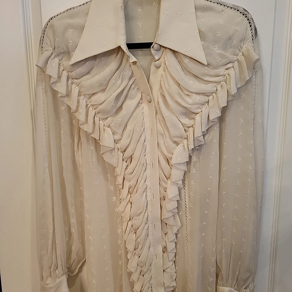 Richard Tyler 100% Silk  Cream Embroidered Blouse